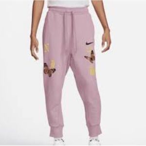NIKE MENS FLEECE SWEATPANTS SIZE MEDIUM PURPLE DZ3050 522.NWT.